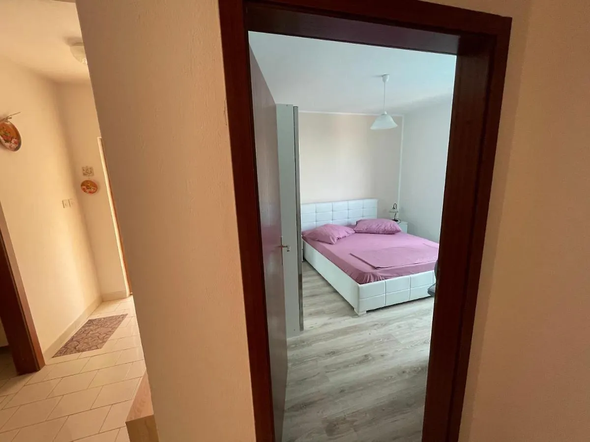 Apartment Marina مالي لوشينغْ كرواتيا