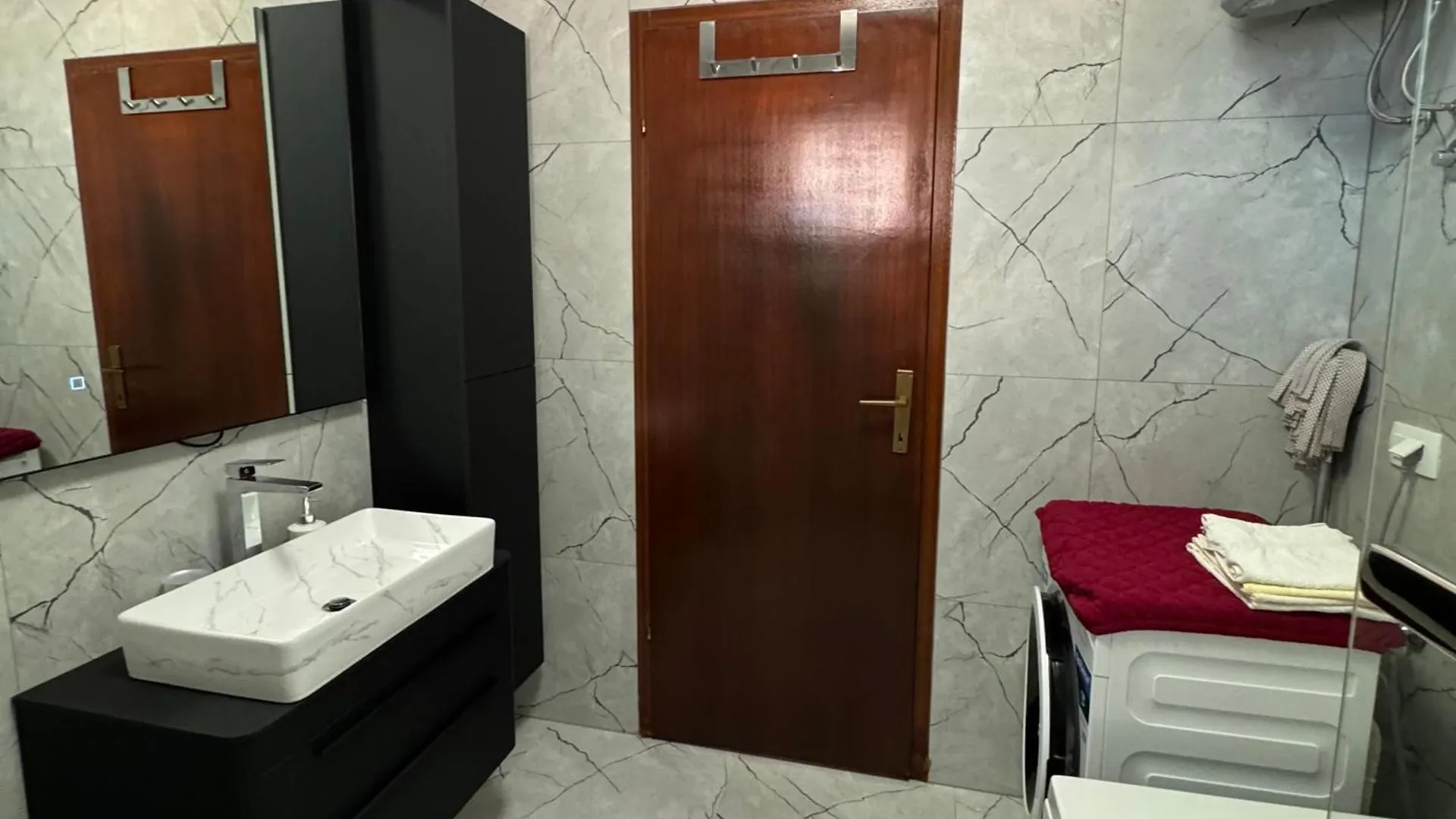 Apartment Marina مالي لوشينغْ
